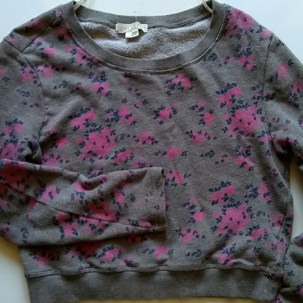 Forever 21 🌟🌠 cropped sweatshirt long sleeve  S